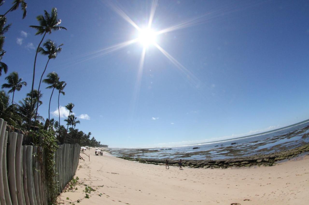 Apt Na Praia Do Forte Em Condominio Frente Mar! Eksteriør billede